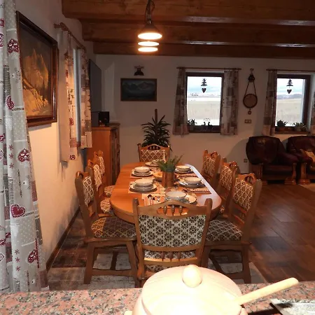 Pinus Cembra Vakantiehuis Stará Lesná